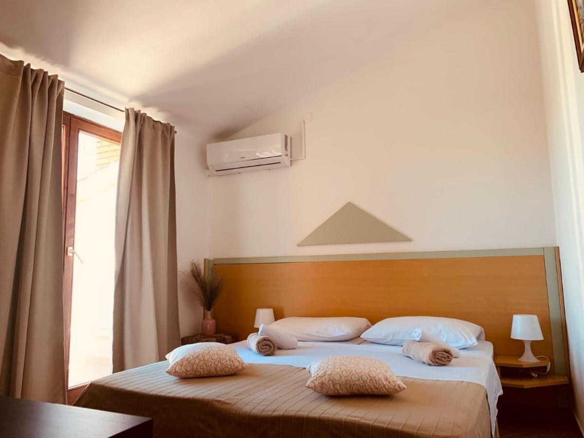 Linc Rooms & Apartments Банджоле Экстерьер фото