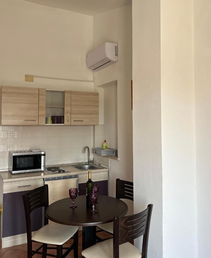 Linc Rooms & Apartments Банджоле Экстерьер фото